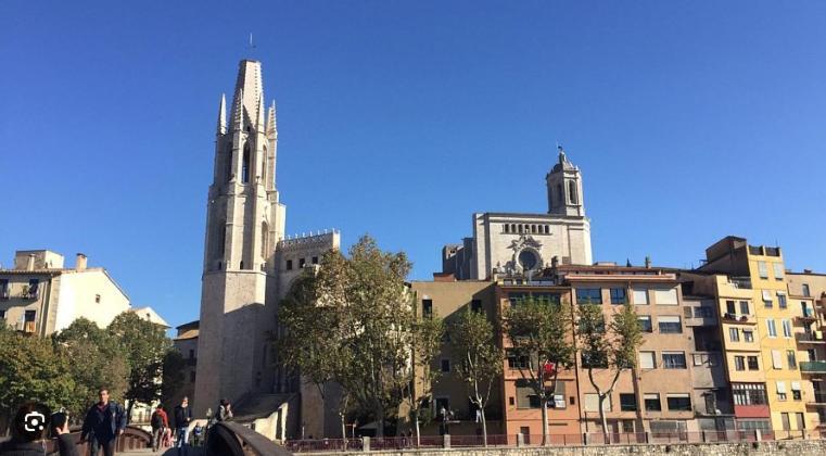 Apartamento Con Encanto Y Terraza En Barri Vell De Girona, El Cul De La Lleona Zewnętrze zdjęcie