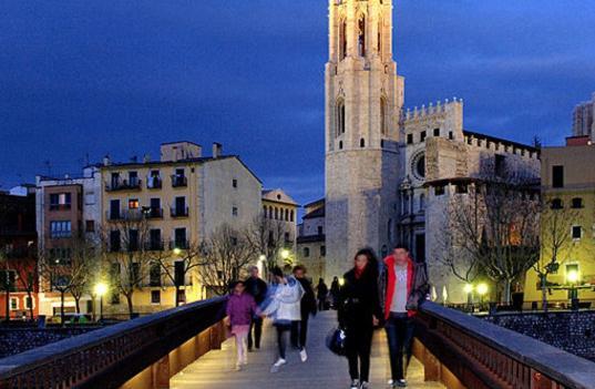 Apartamento Con Encanto Y Terraza En Barri Vell De Girona, El Cul De La Lleona Zewnętrze zdjęcie